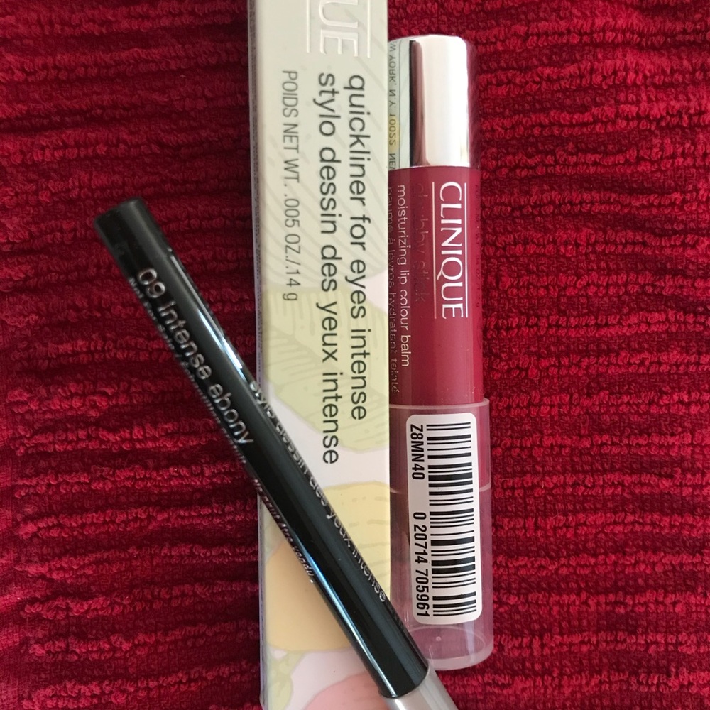 Clinique Essentials for lips and eyes - Picture 2 of 3